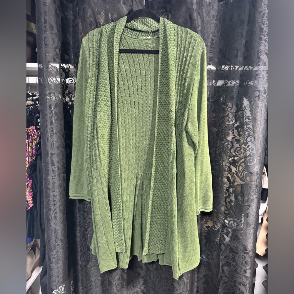 Green cardigan Sweater